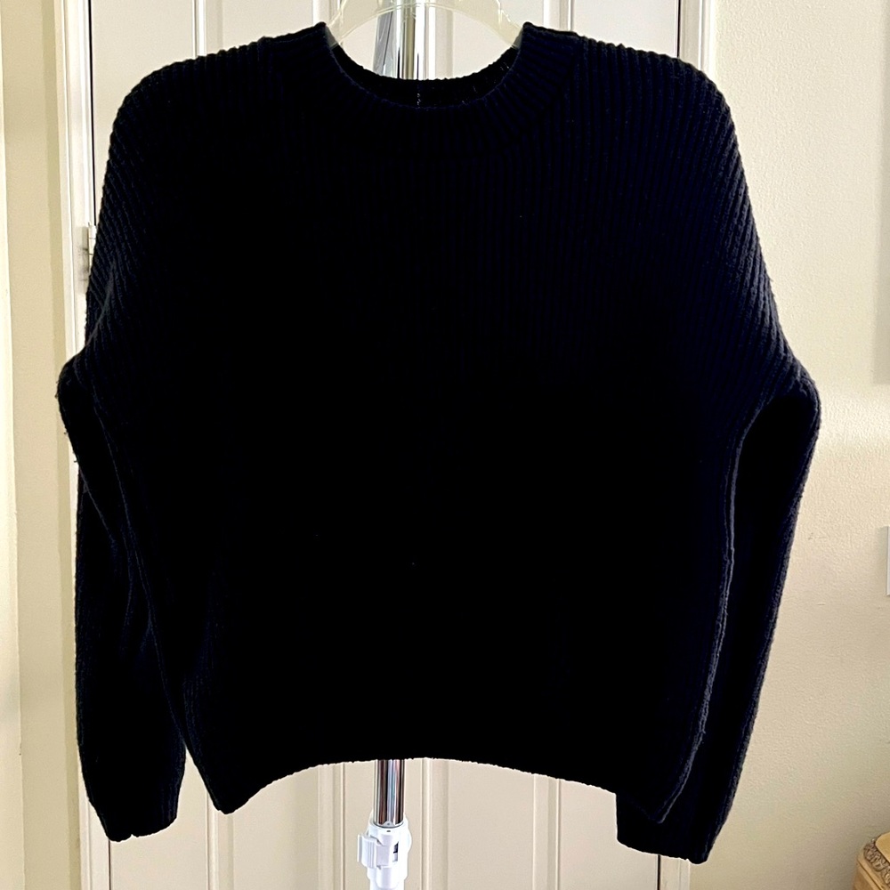 NOBO Sweater